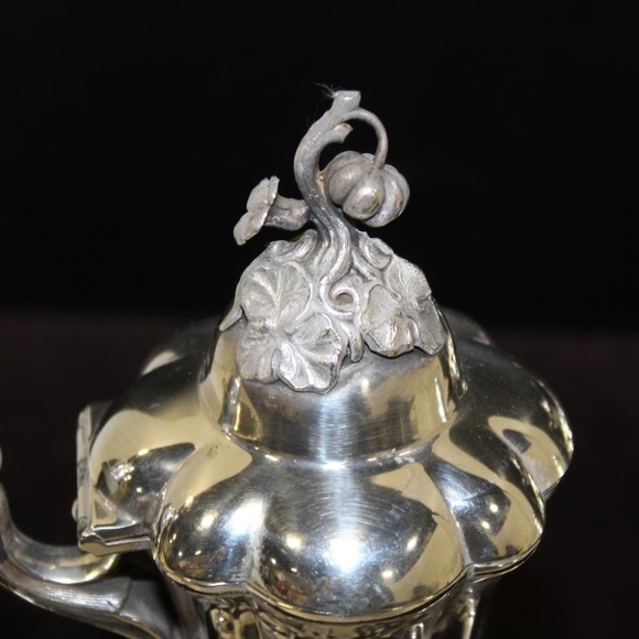 Silver Plate Coffee/Tea Set Vintage Very Nice - Picture 10 of 11